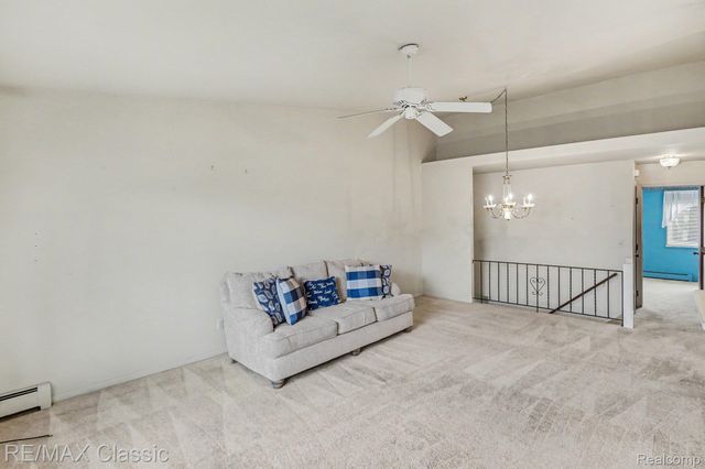 25691 Lexington Drive 5, South Lyon, MI 48178