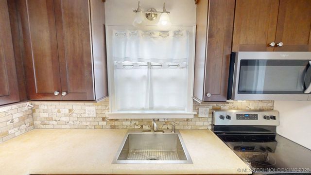 1723 Bixby Street, Ardmore, OK 73401