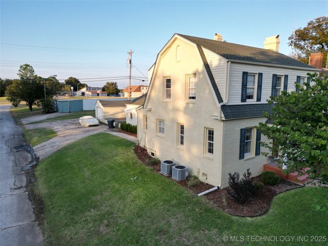 1723 Bixby Street, Ardmore, OK 73401