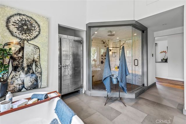 5207 SADDLE CREEK Road, Hidden Hills, CA 91302