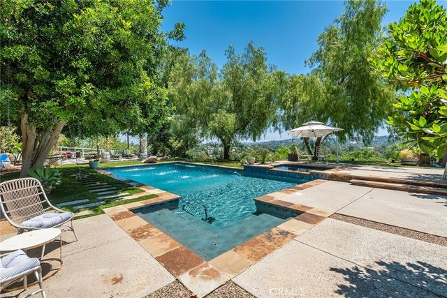 5207 SADDLE CREEK Road, Hidden Hills, CA 91302
