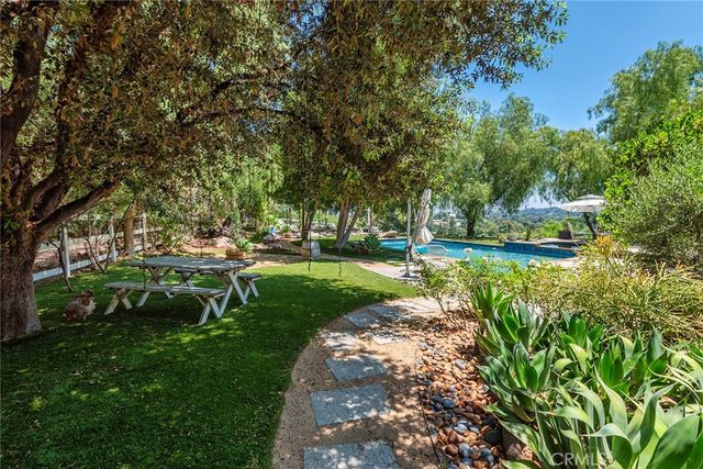 5207 SADDLE CREEK Road, Hidden Hills, CA 91302