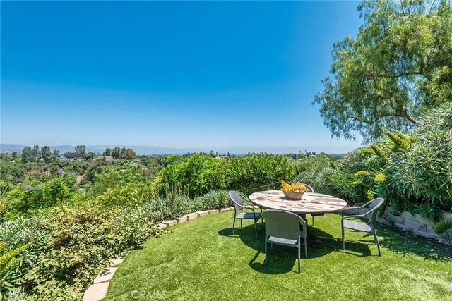 5207 SADDLE CREEK Road, Hidden Hills, CA 91302