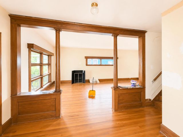 221 N Madriver Street 221 N Madriver Street, Bellefontaine, OH 43311