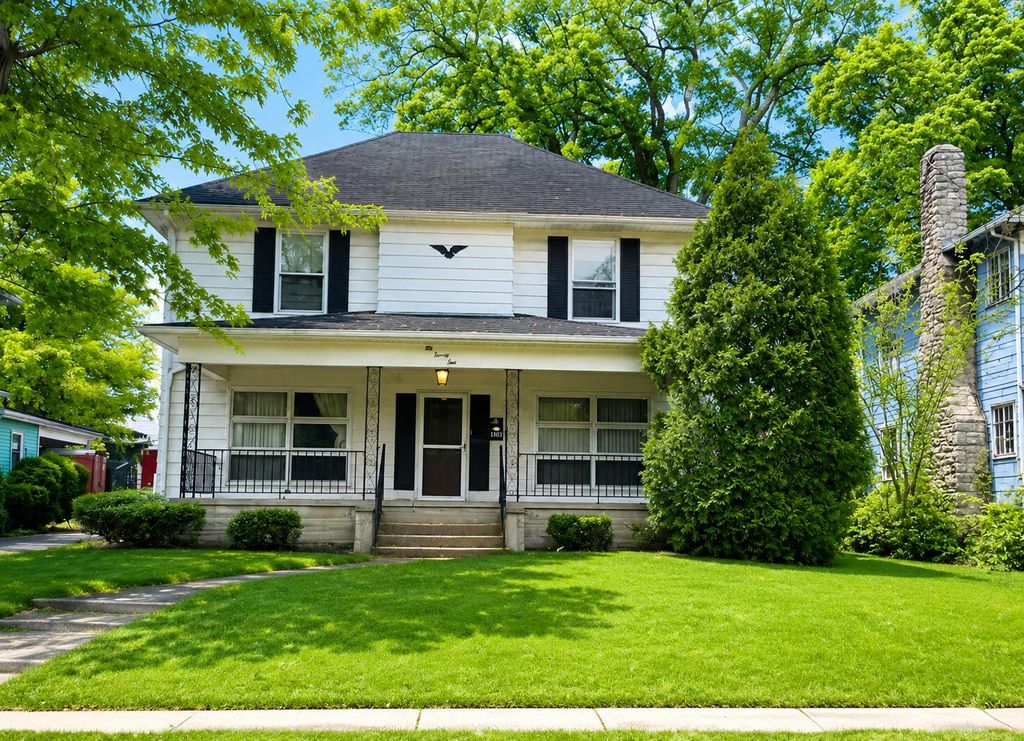 221 N Madriver Street 221 N Madriver Street, Bellefontaine, OH 43311