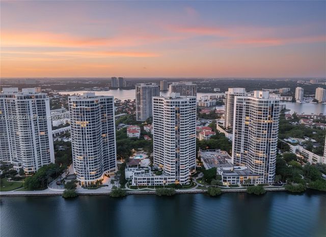 3000 Island Boulevard 505, Aventura, FL 33160
