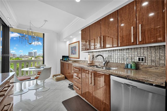 3000 Island Boulevard 505, Aventura, FL 33160
