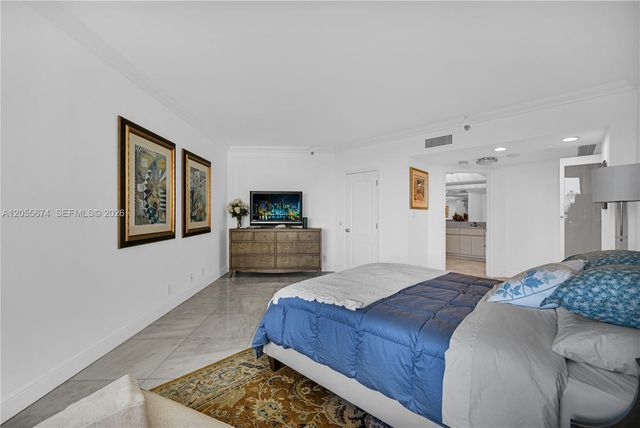 3000 Island Boulevard 505, Aventura, FL 33160