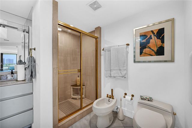 3000 Island Boulevard 505, Aventura, FL 33160