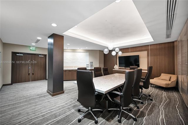 3000 Island Boulevard 505, Aventura, FL 33160