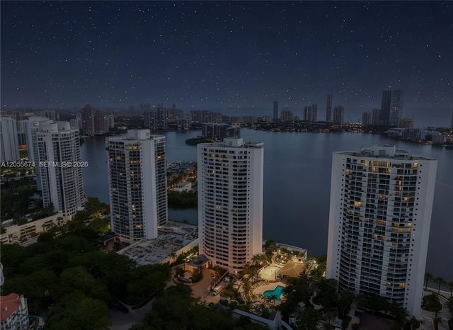 3000 Island Boulevard 505, Aventura, FL 33160