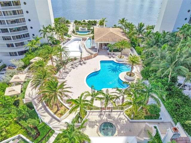 3000 Island Boulevard 505, Aventura, FL 33160