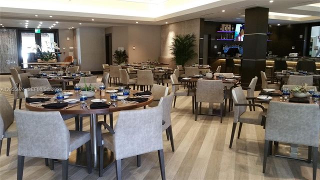 3000 Island Boulevard 505, Aventura, FL 33160