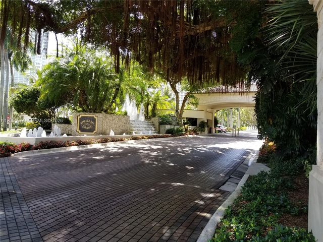 3000 Island Boulevard 505, Aventura, FL 33160