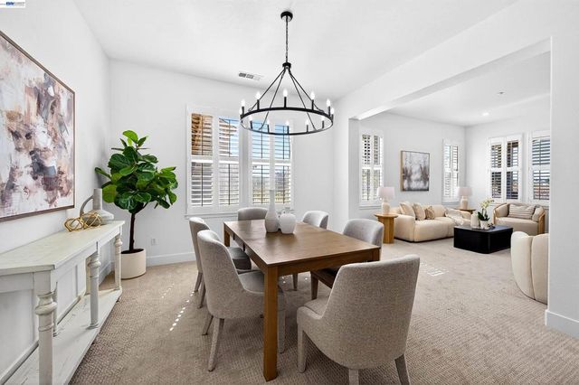 5564 Stockton Loop, Livermore, CA 94550