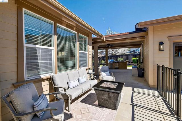 5564 Stockton Loop, Livermore, CA 94550