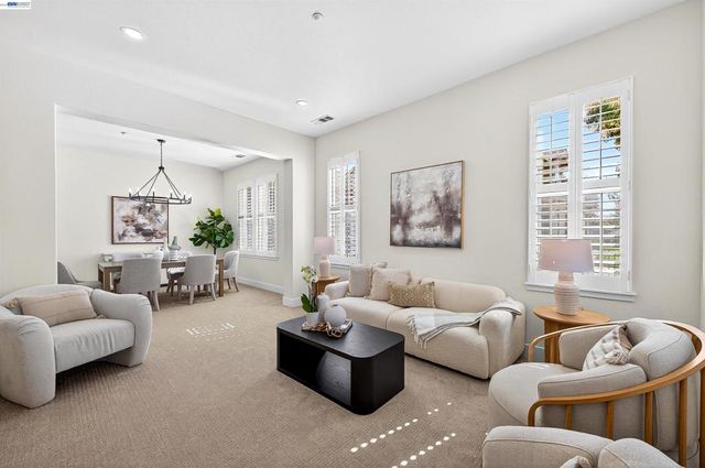 5564 Stockton Loop, Livermore, CA 94550