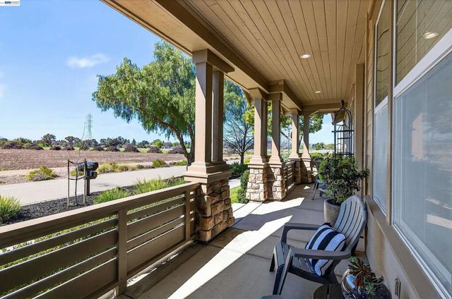 5564 Stockton Loop, Livermore, CA 94550