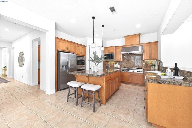 5564 Stockton Loop, Livermore, CA 94550