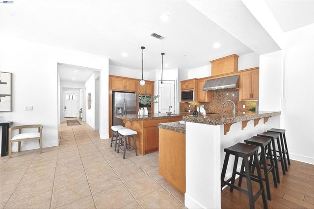 5564 Stockton Loop, Livermore, CA 94550