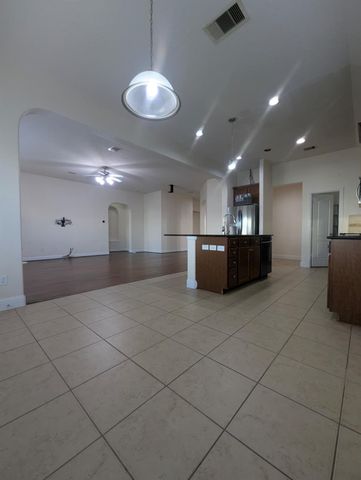 18302 Wendy Glinn Way, Tomball, TX 77375