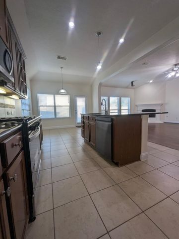 18302 Wendy Glinn Way, Tomball, TX 77375