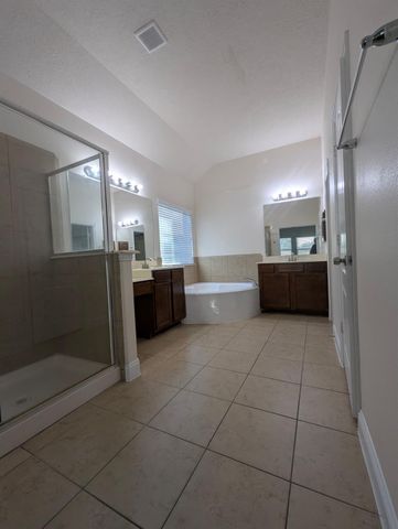 18302 Wendy Glinn Way, Tomball, TX 77375