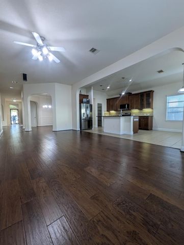 18302 Wendy Glinn Way, Tomball, TX 77375