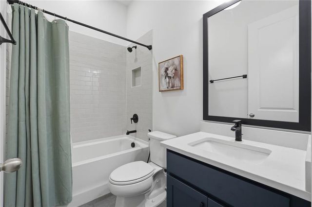 5220 Branch View Drive, Cumming, GA 30028