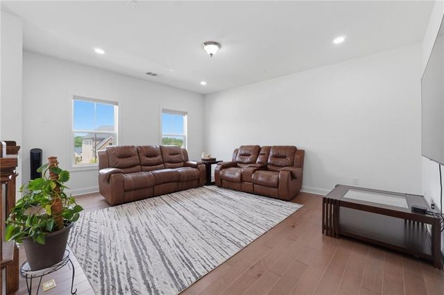 5220 Branch View Drive, Cumming, GA 30028