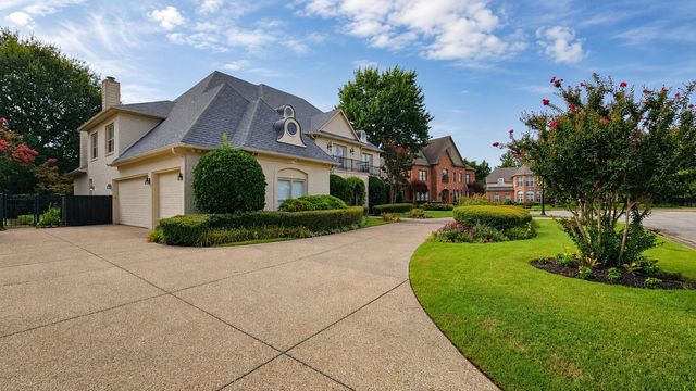 3598 GOLF WALK CIR E, Memphis, TN 38125
