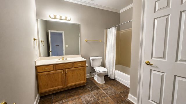 3598 GOLF WALK CIR E, Memphis, TN 38125