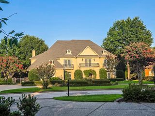 3598 GOLF WALK CIR E, Memphis, TN 38125