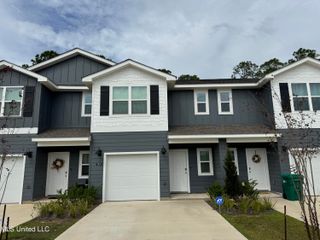 7837 Reagan Court, Ocean Springs, MS 39564