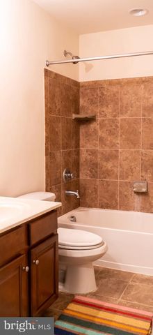 25095 CROXLEY GREEN SQ, Aldie, VA 20105