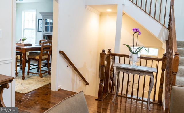 25095 CROXLEY GREEN SQ, Aldie, VA 20105