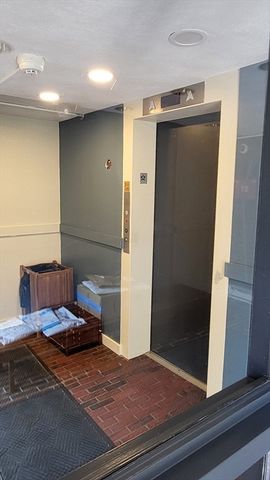 1643 Cambridge St 55, Cambridge, MA 02138