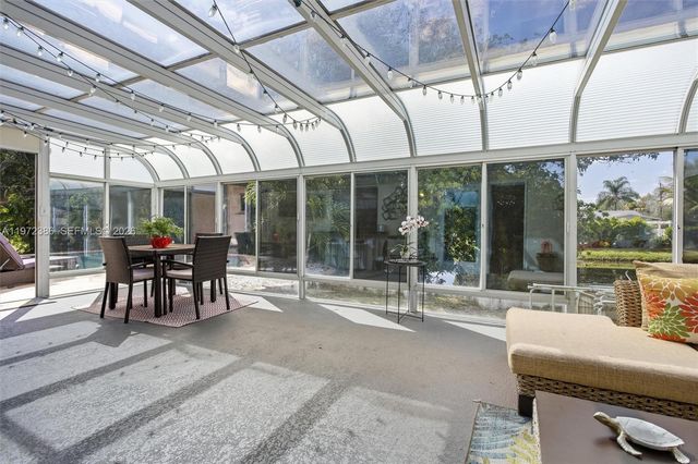 431 S OLD HIATUS RD, Plantation, FL 33325