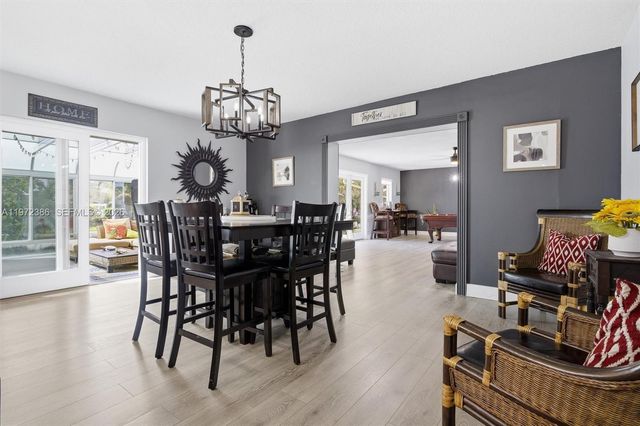 431 S OLD HIATUS RD, Plantation, FL 33325