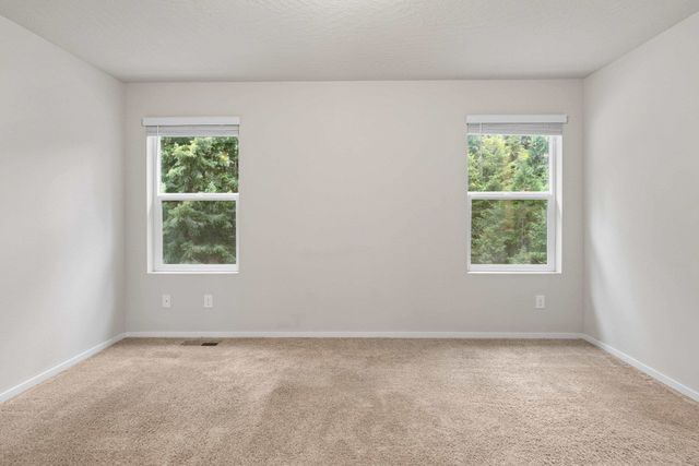 1106 E Silver Pine Rd, Colbert, WA 99005
