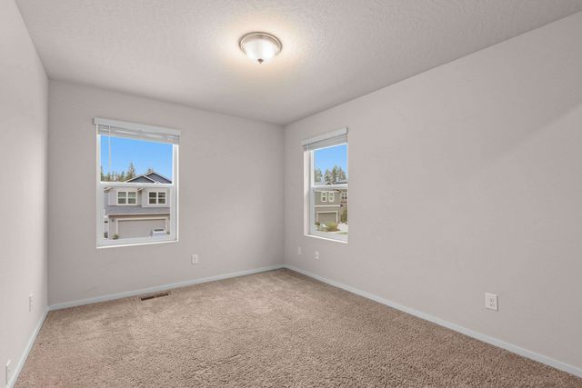 1106 E Silver Pine Rd, Colbert, WA 99005
