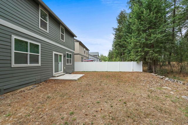 1106 E Silver Pine Rd, Colbert, WA 99005