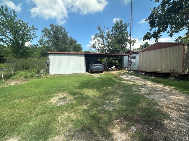 306 County Road 3677, Paradise, TX 76073