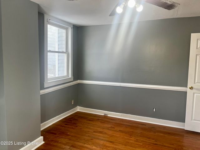 1418 Beech St, Louisville, KY 40211