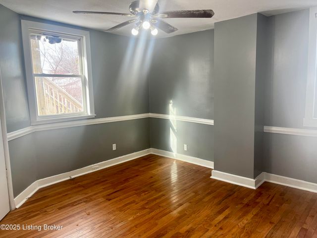 1418 Beech St, Louisville, KY 40211