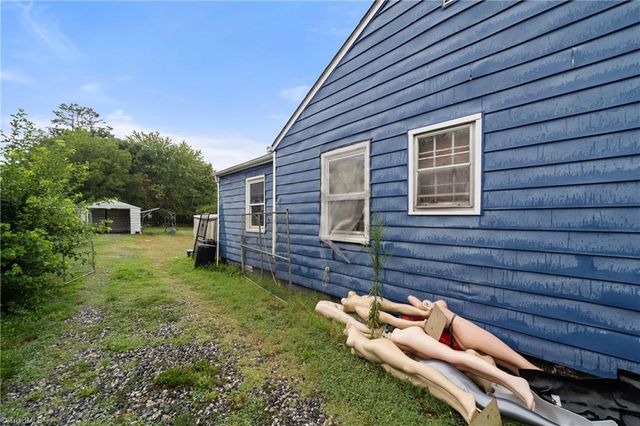 2834 Thomasville Road, Winston-salem, NC 27107