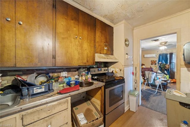 2834 Thomasville Road, Winston-salem, NC 27107