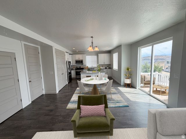 6366 N WANLASS HL, Eagle Mountain, UT 84005