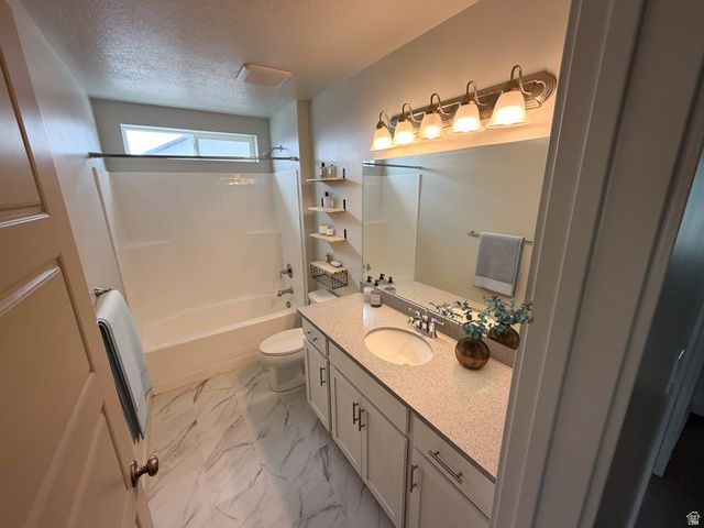 6366 N WANLASS HL, Eagle Mountain, UT 84005