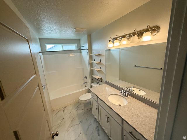 6366 N WANLASS HL, Eagle Mountain, UT 84005